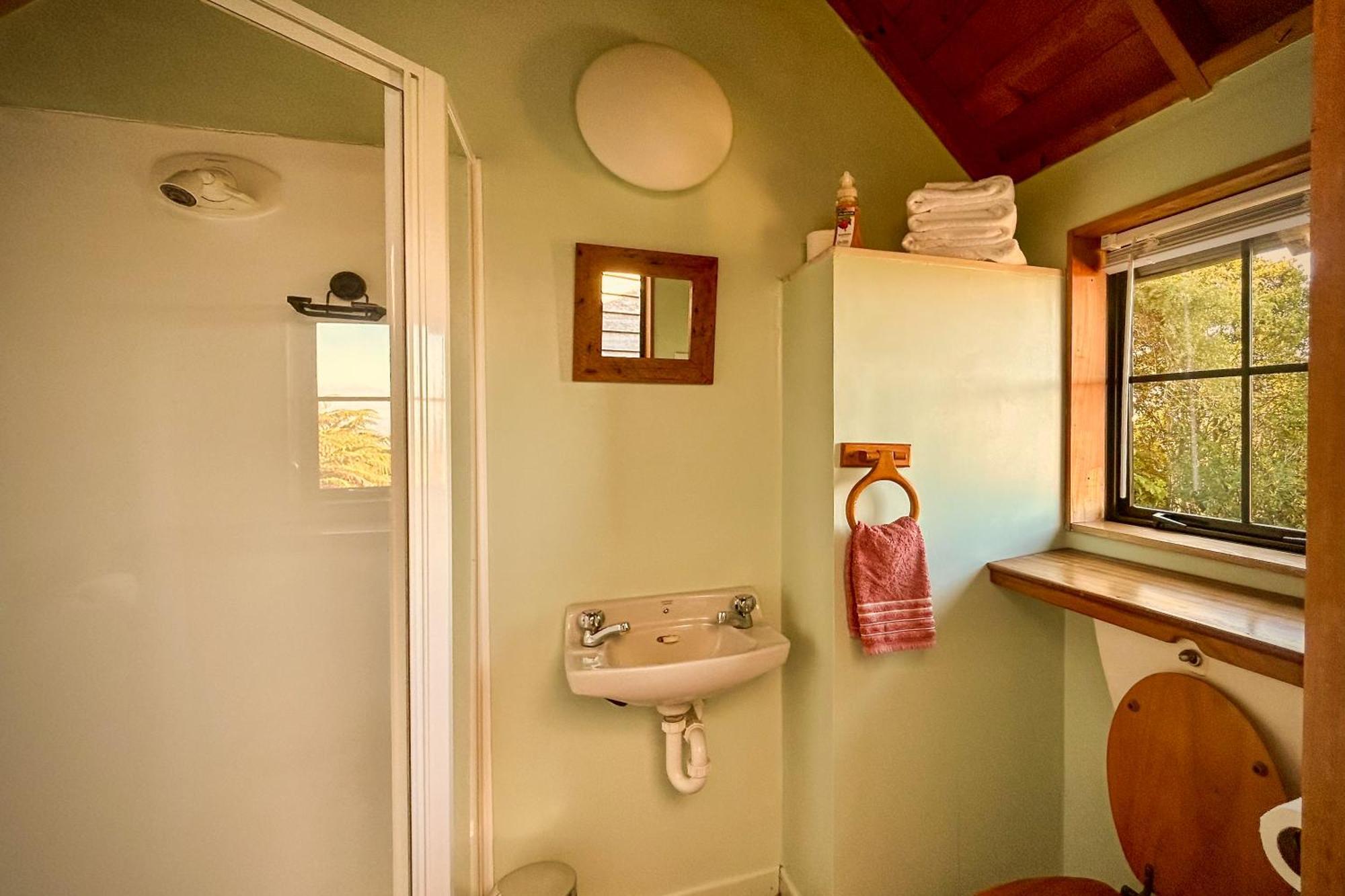 Te Tiro Accommodation Waitomo Caves Room photo